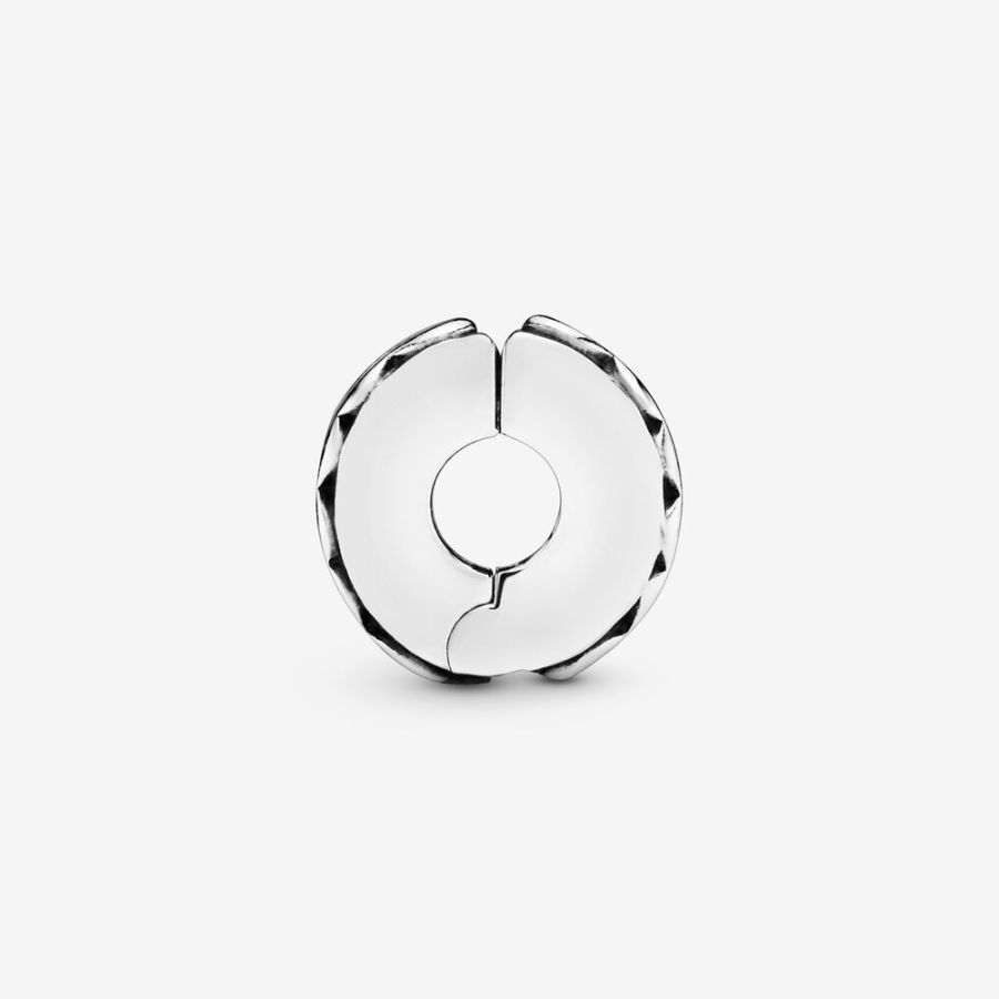 Pandora Band of Hearts Clip Charm - Image 4