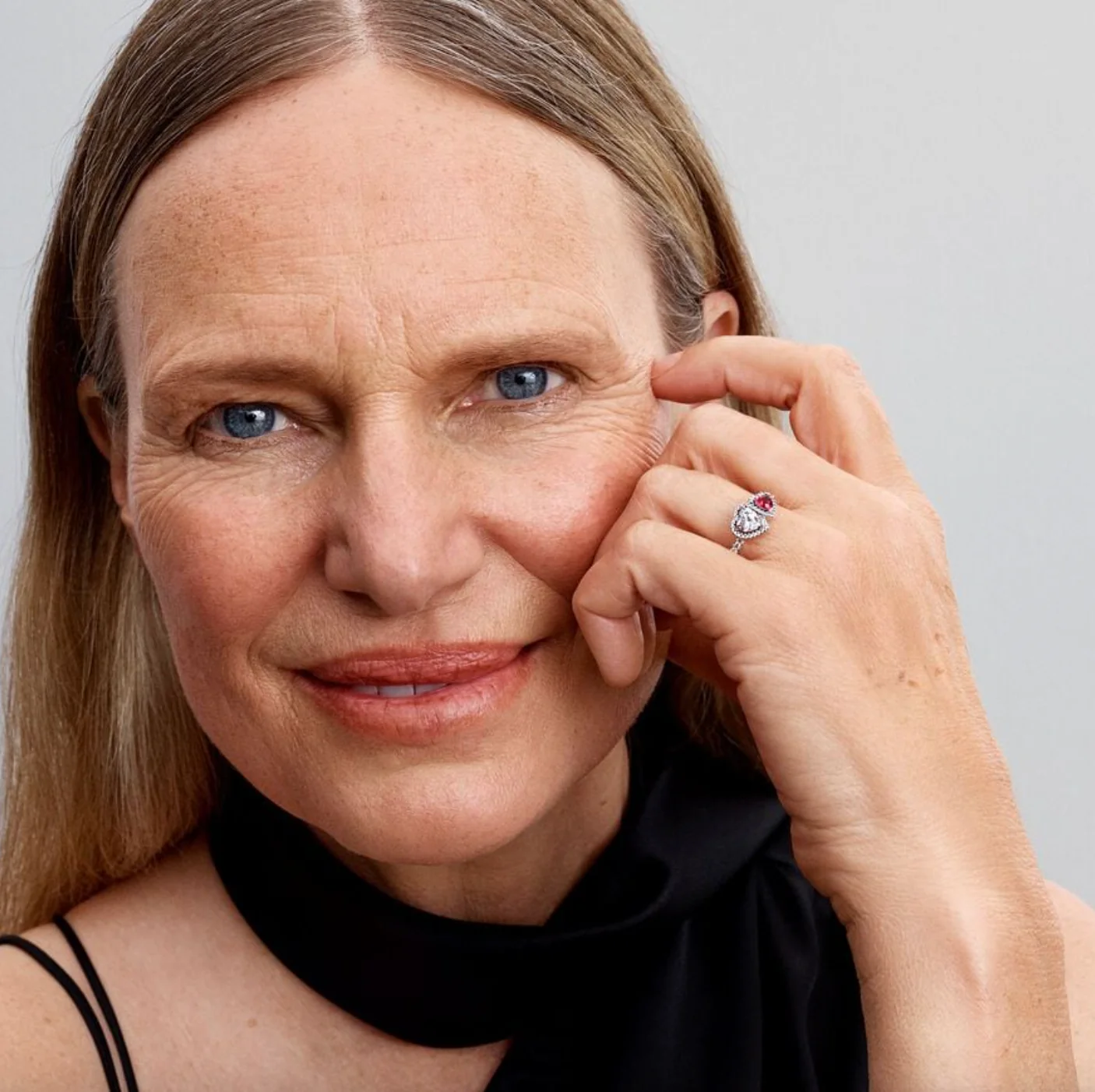 Pandora Halo Hearts Ring - Image 3